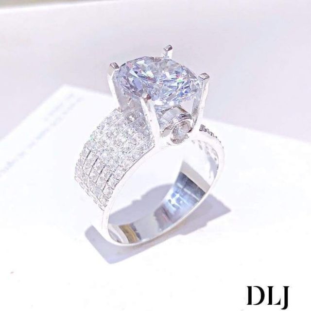 Nhẫn bạc 5 hàng đá