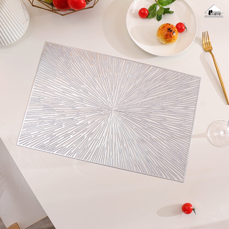 Tấm Lót Bàn Ăn Placemat In Cách Nhiệt Bronzing Sang Trọng