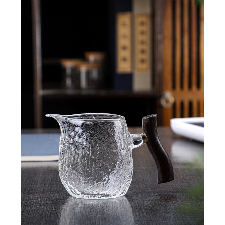 Tống chuyên trà bằng thủy tinh chịu nhiệt Borosilicate cao cấp 300 ml