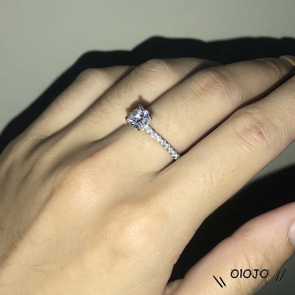 Nhẫn đính hôn kim cương vàng trắng nữ