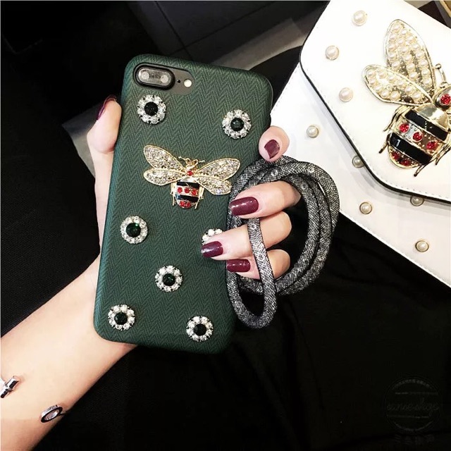 Ốp lưng queen bee