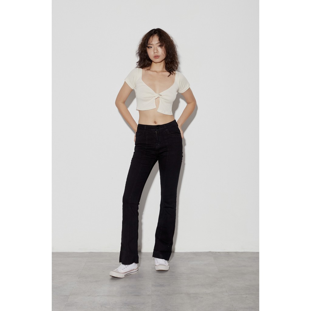 là min - Quần Jeans Màu Đen Ống Loe | BigBuy360 - bigbuy360.vn