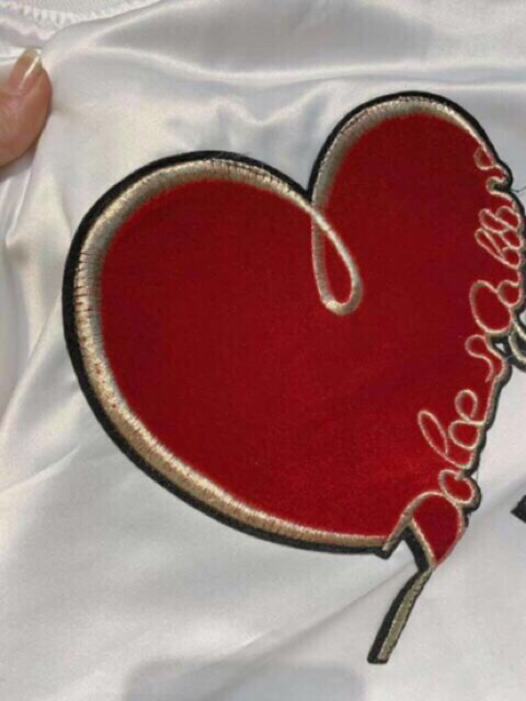 Xả- Áo khoác gió 2 lớp hình tim sau lưng