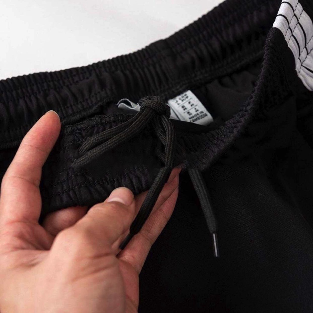 Quần Short Nam GUMANO Quần Đùi Nam 3 Sọc Vải Umi Mềm Mịn Thể Thao