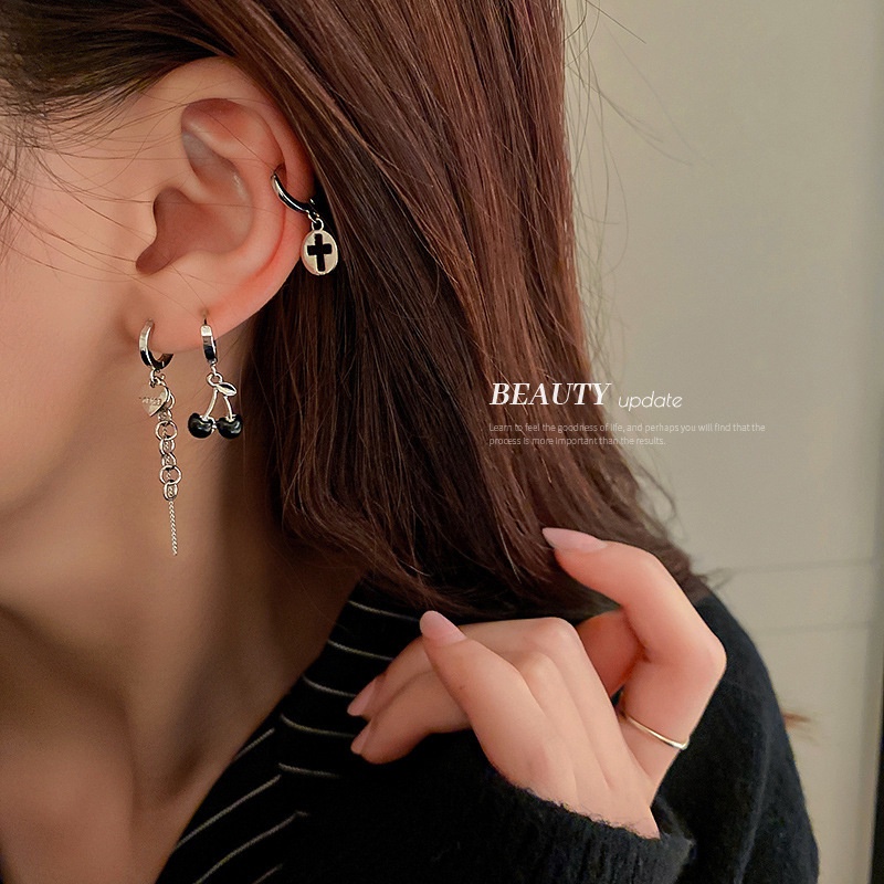 Set 4 Khuyên Tai Hình Quả Cherry Đen Đơn Giản Phong Cách Hàn Quốc 19A1492