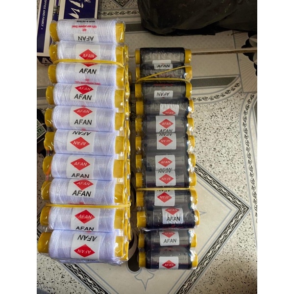 Lốc 10 cuộn chỉ may nhỏ