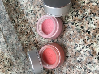 Má hồng Organic Vy Tường Vy
