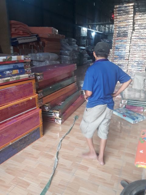 Nệm bông ép  dày 10cm đủ size
