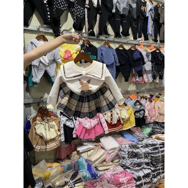 SET THỎ KÈM CHÂN VÁY SIÊU HOT HÍT CHO BÉ GÁI