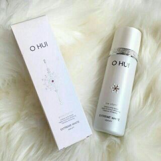 Tinh chất dưỡng trắng da và chống lão hóa. Ohui Extreme White Serum Snow vitamin