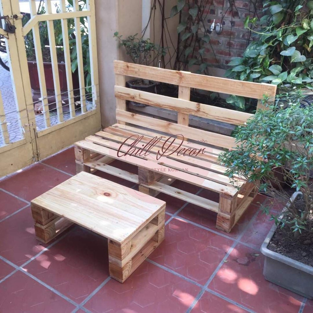 [ TẶNG KÈM ĐỆM VÀ BÀN TRÀ] BỘ SOFA PALLET- GHẾ PALLET CÓ TỰA- BÀN TRÀ PALLET- BỘ BÀN GHẾ BAN CÔNG BẰNG GỖ THÔNG