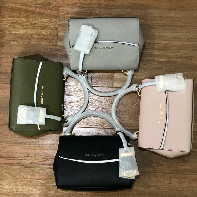Túi xách Mk ava size mini