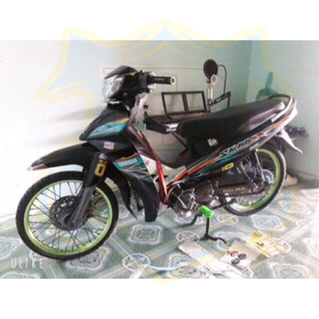 ( Quí khách vui lòng mang ra tiệm cho thợ dán ) Tem SIRIUS CHỮ X XANH ĐEN