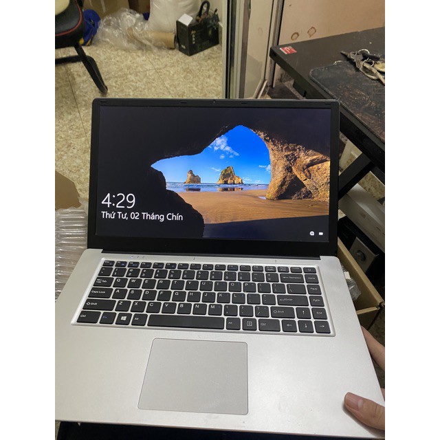 [500K] Laptop Siêu đẹp Chip Intel J3455/ Ram8G + SSD 128G Màn 15,6 inch Mỏng nhẹ 1,8kg Win 10 Mượt Mà | BigBuy360 - bigbuy360.vn