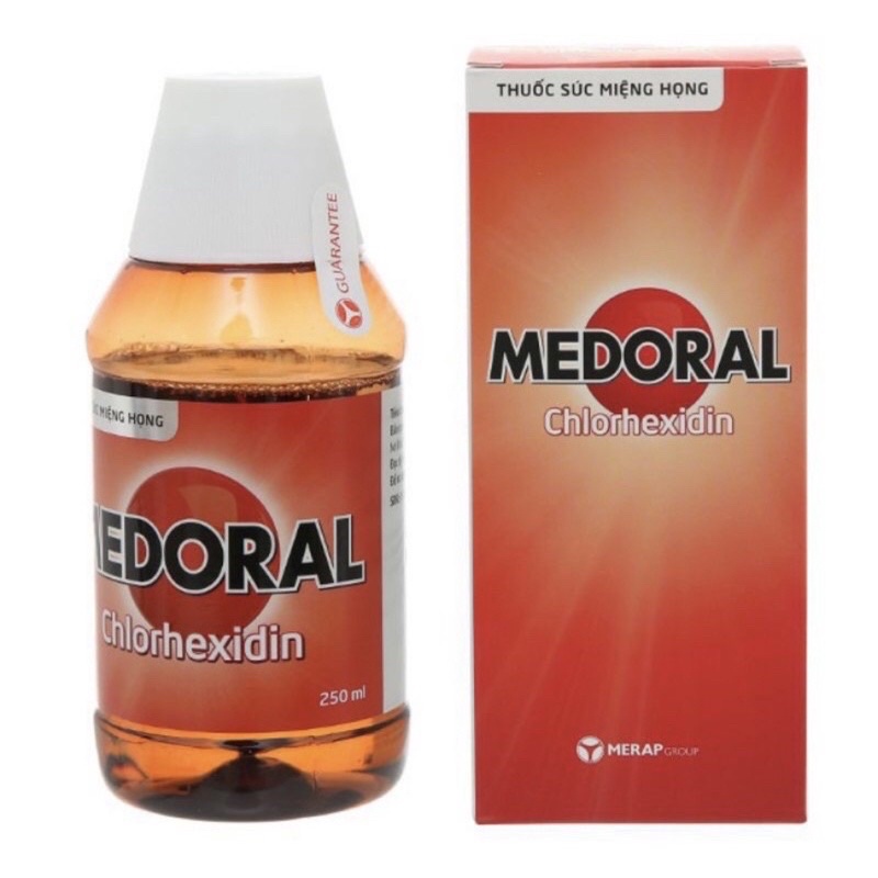 Súc miệng họng clohexidine 1.2% Medoral 250ml