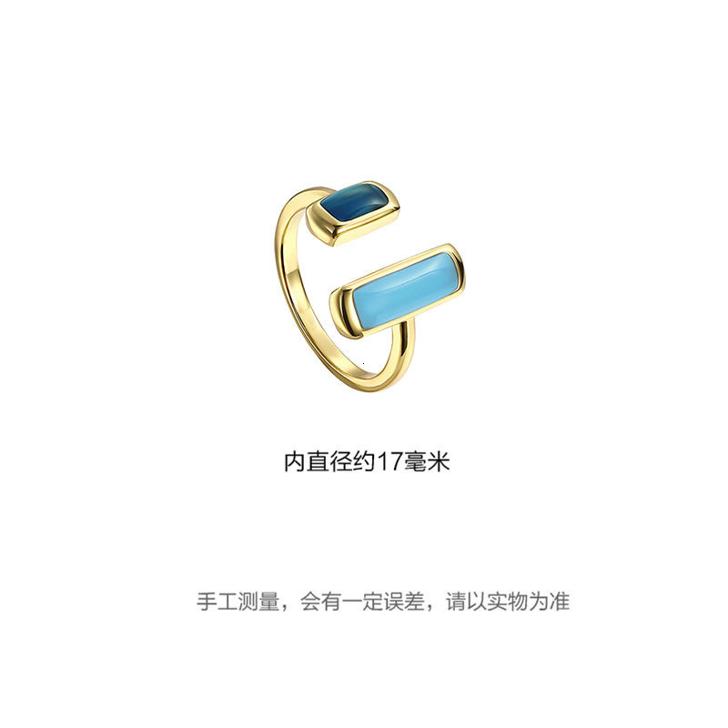 Nhẫn kiểu dáng đơn giản thanh lịch cho nữ