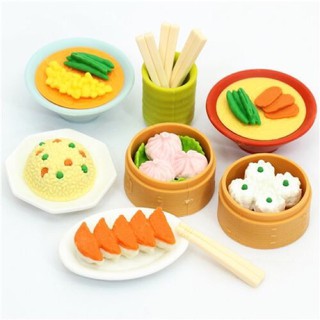 Vĩ gom tẩy đủ món thức ăn