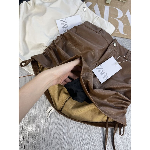 Chân Váy Da Nữ Cạp Cao Dáng Chữ A Ngắn Rút Dây Hông Đủ Size - Hl | BigBuy360 - bigbuy360.vn