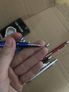 Bút bi bấm cao cấp mã 2284