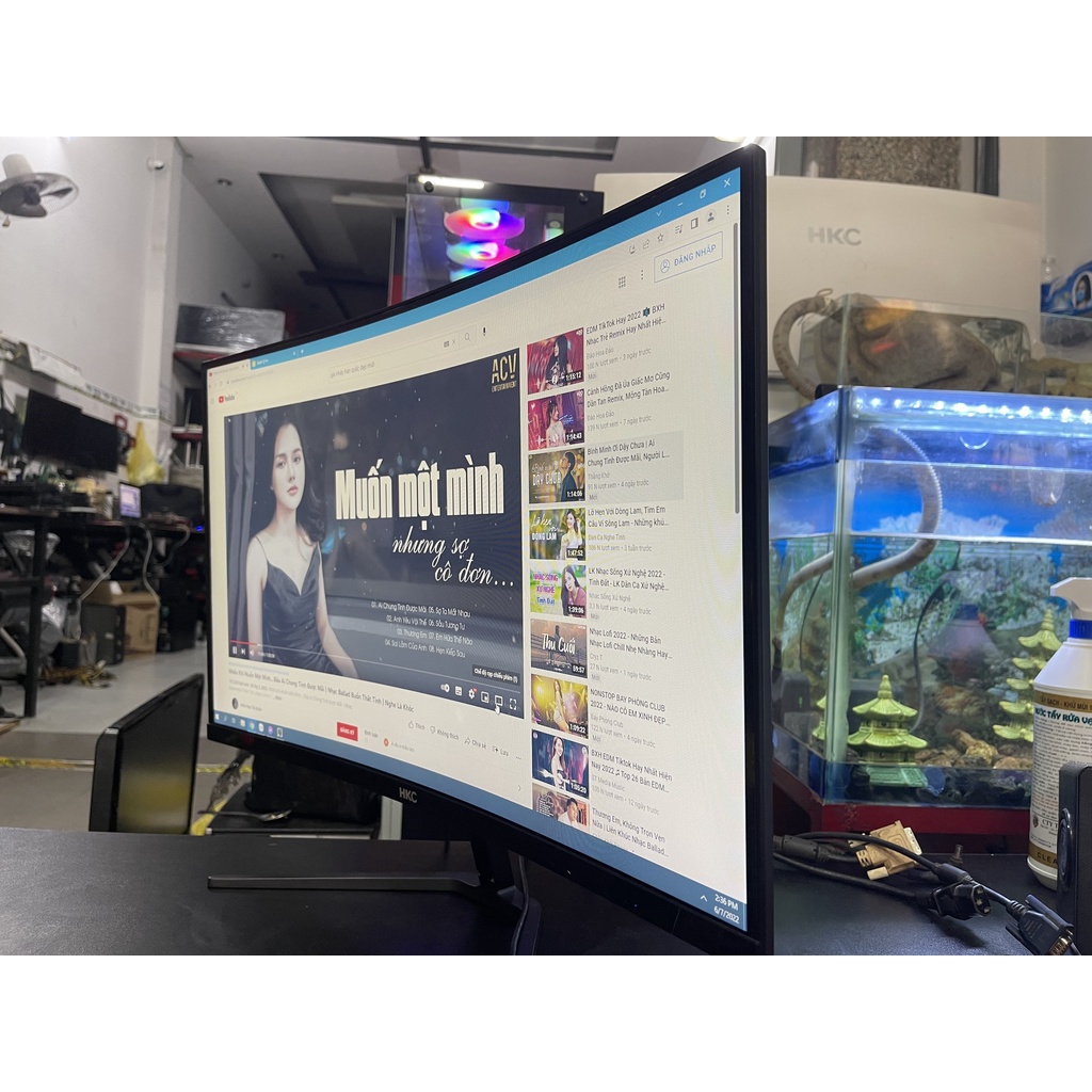 Màn Hình LED HKC M27A9X Curved 27" 75 HZ