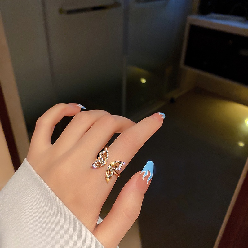 OIMG  Nhẫn Hở Hình Bướm Đính Đá Zircon