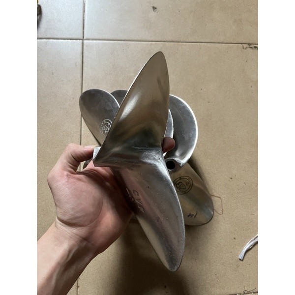 Chân vịt inox DB 20hp-25hp  5.5hp, 6hp, 6.5hp  máy xăng