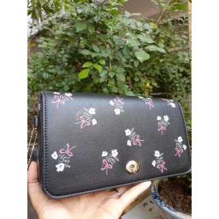 Túi Coach đeo chéo