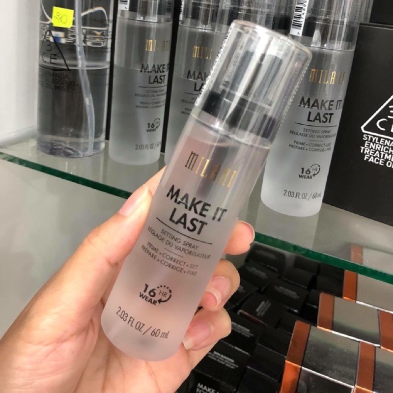 Xịt khóa nền giữ lớp trang điểm MILANI Make It Last/Dewy/Matte/Sunscreen SPF30 Setting Spray (60ml) | BigBuy360 - bigbuy360.vn