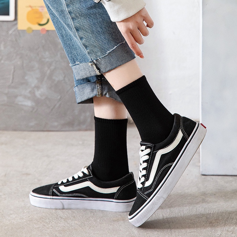 Tất vỡ nam nữ cao cổ đen trắng trơn thời trang phong cách Hàn quốc chất liệu cotton co giãn 4 chiều T005