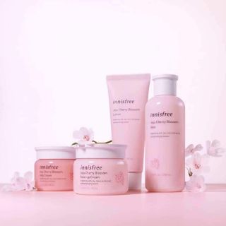 Set Dưỡng Da Innisfree Anh Đào