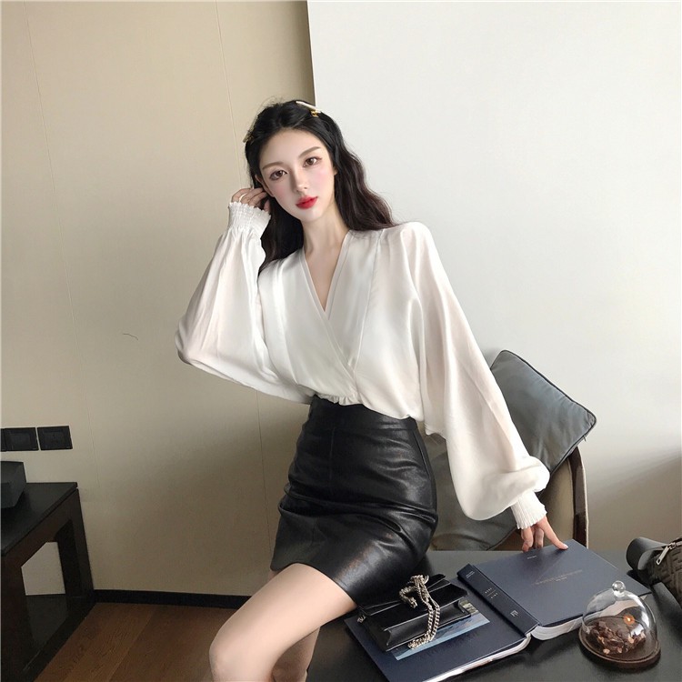 Áo sơ mi cổ chữ V ulzzang/ Áo tay bồng quảng châu | BigBuy360 - bigbuy360.vn