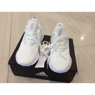 GIÀY Adidas Alpha mầu trắng (fullbox)