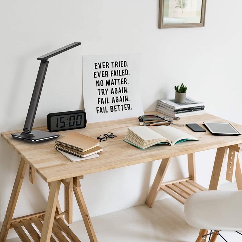 Đèn bàn học chống cận , đèn led , Wilit u13b nhập khẩu Đức Tặng Voucher 50k ngay