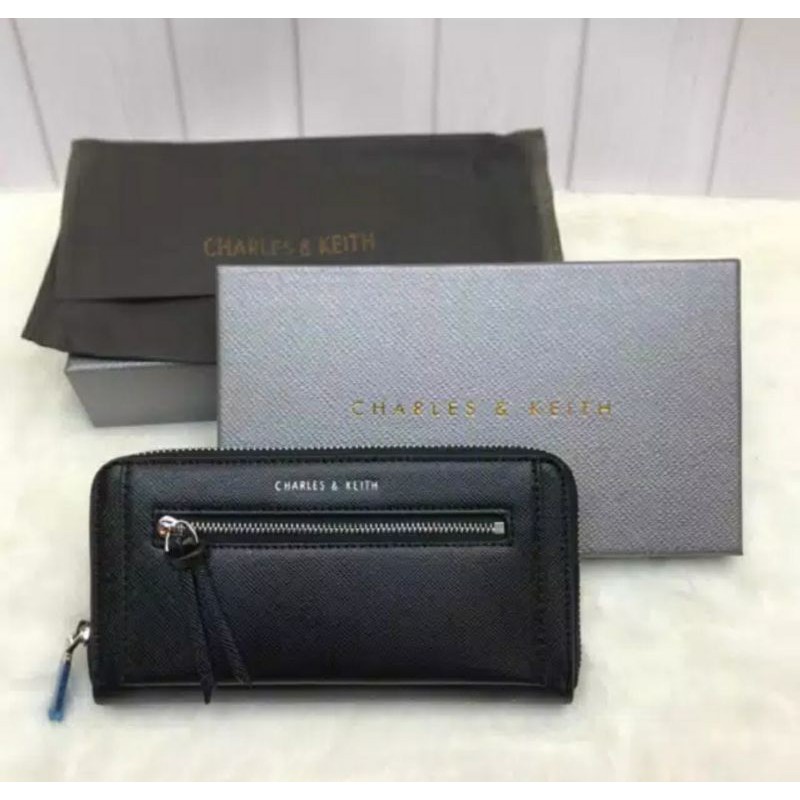 Ví Charles And Keith Chính Hãng Chất Lượng Cao