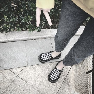 [SẴN ĐEN 39 - SALE] Giày ulzzang mũi tròn caro (ảnh thật khách đi ở cuối)