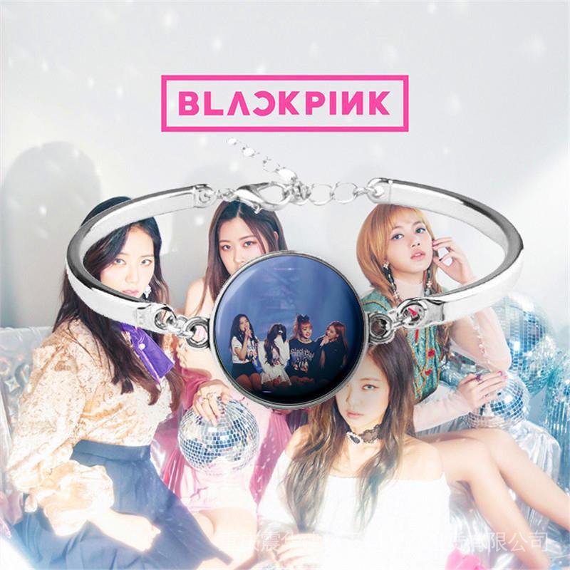 Vòng Tay Kết Hợp Hình Lisa Nhóm Nhạc Blackpink Nhật Bản Màu Hồng Tùy Chỉnh Cho Học Sinh