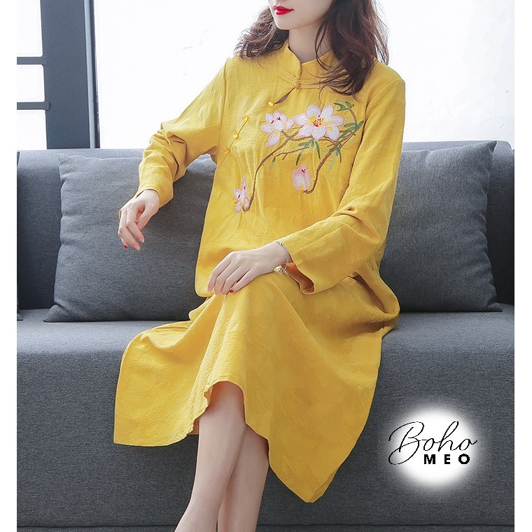 Váy suông thêu hoa tao nhã