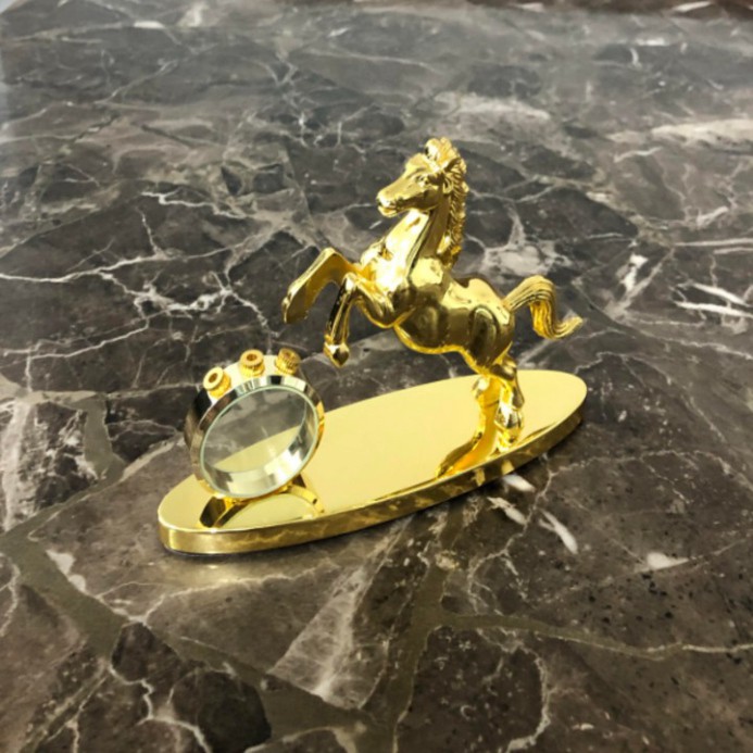 Sản Phẩm Bộ Tượng Ngụa Vàng Đúc Đồng-Nước Hoa Trang Trí Xe Hơi, Ô Tô Cao Cấp. Mã 72501 .