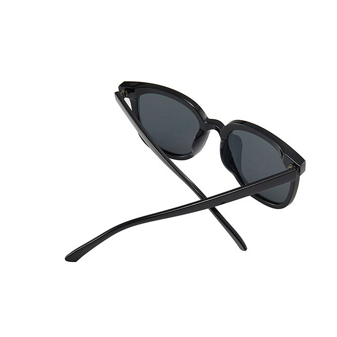 - Kính 3 chấm thời Trang nam nữ đi biển - mã K02