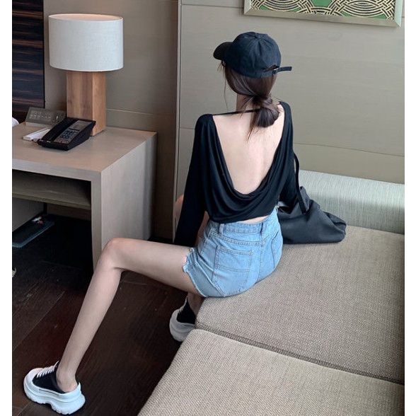 Áo thun nữ COZOKC dài tay hở lưng quyến rũ