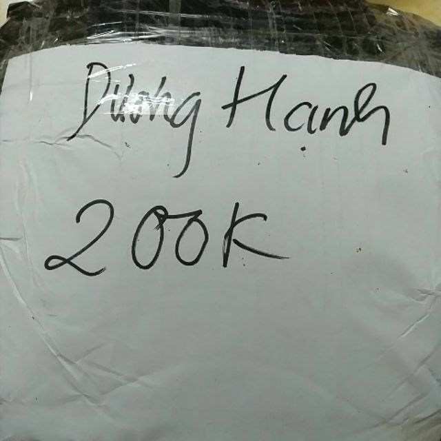Quần áo của bạn Dương Hạnh