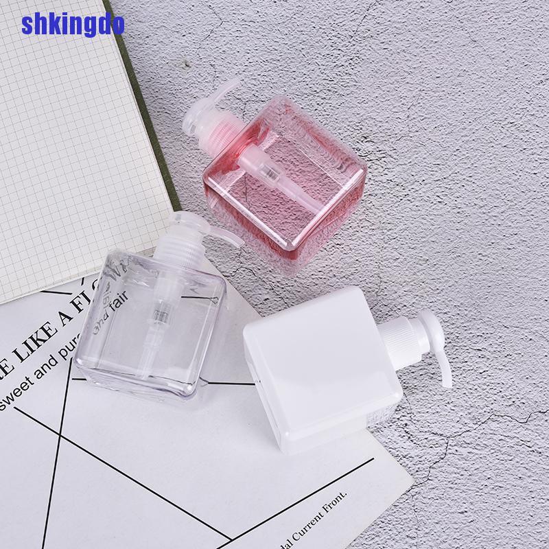 Bình Nhựa Rỗng Hình Vuông 250ml Đựng Dầu Gội / Sữa Tắm Tiện Dụng