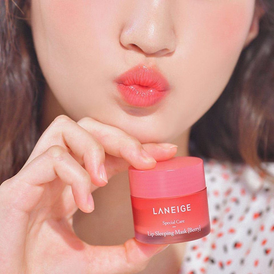 Mặt nạ ngủ môi Laneige Lip Sleeping Mask 8g giúp dưỡng ẩm đôi môi mềm mượt