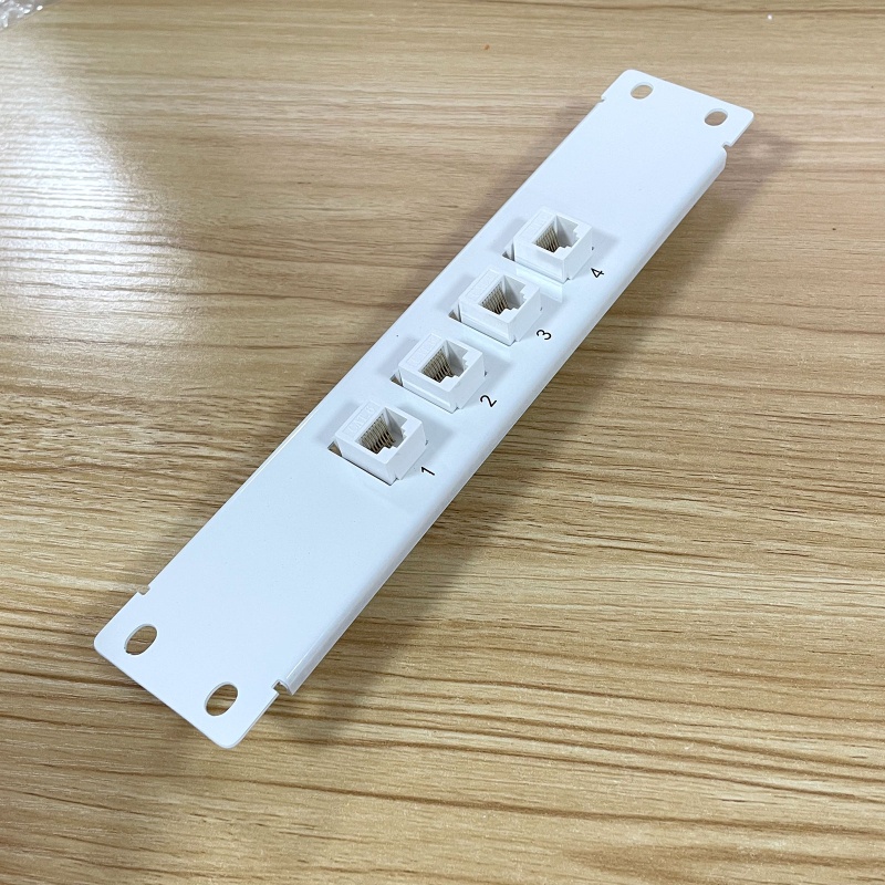 Bảng Điều Khiển 4 Cổng CAT6 10G Hỗ Trợ 1U Patch UTP 19inch