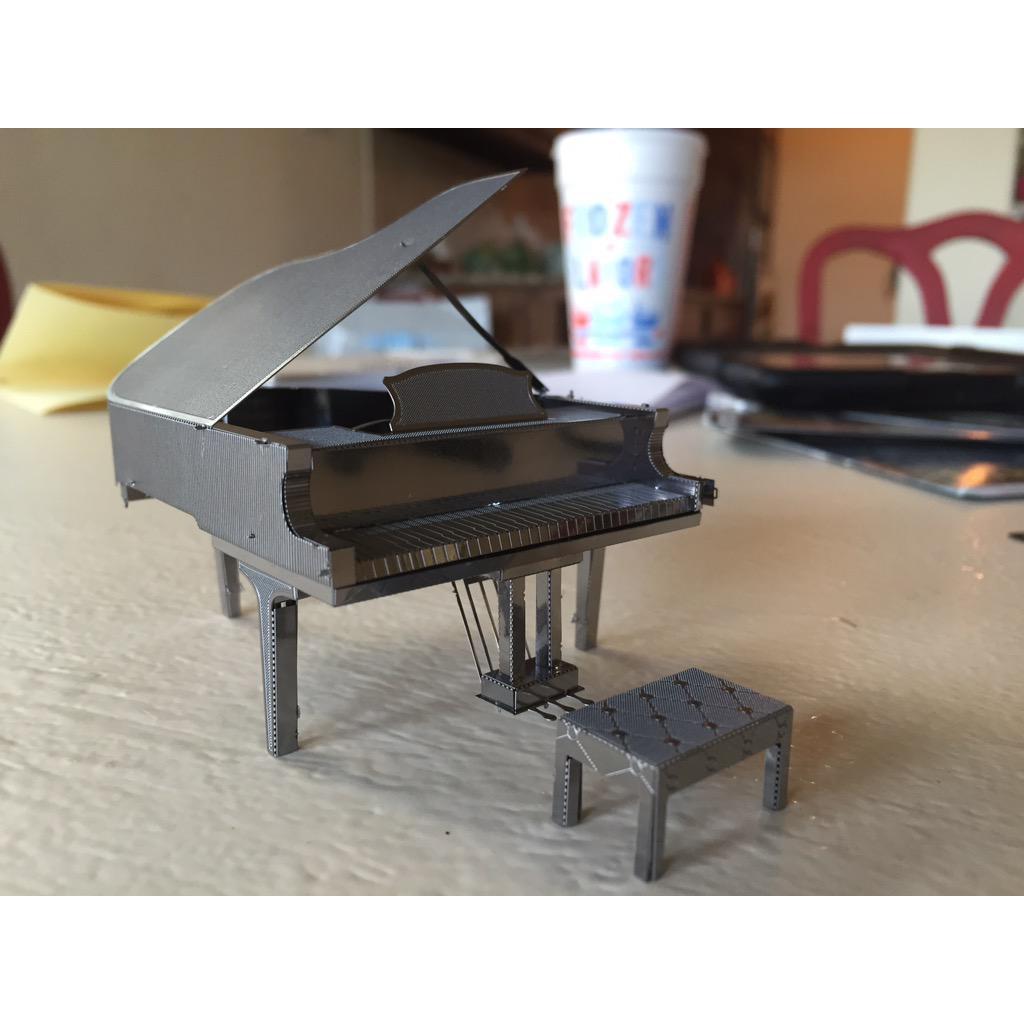 [Mã LIFE0503TOYS giảm 10% đơn 0Đ] Mô hình 3D kim loại lắp ráp Đàn Piano bạc [ Chưa lắp ]