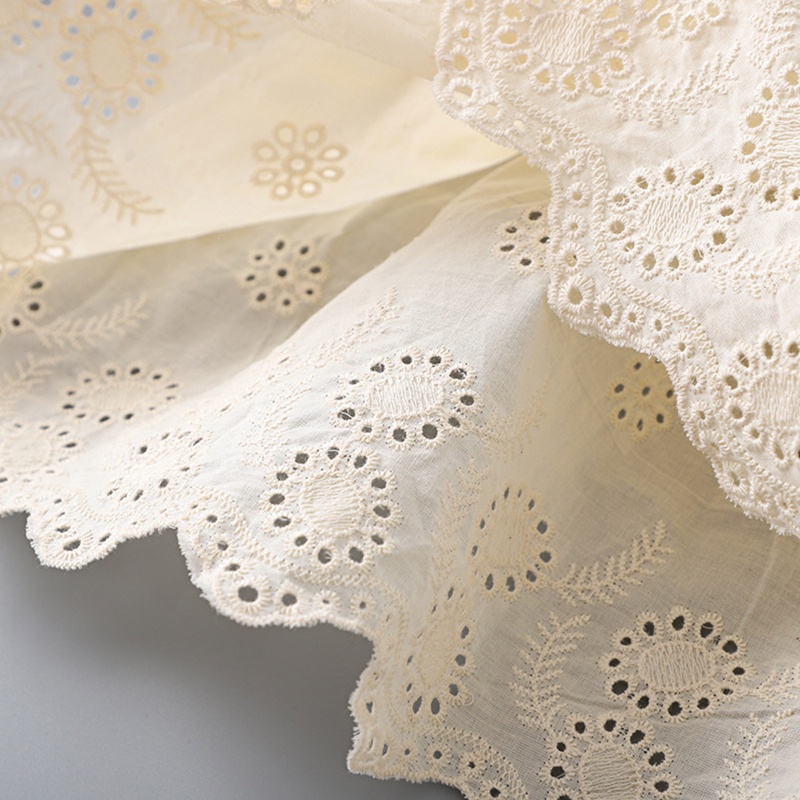 Áo Croptop Dệt Kim Sát Nách Cổ Tròn Phối Ren Rỗng Thời Trang Cho Nữ