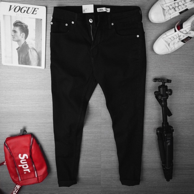 Quần Jean Nam Đen Trơn ZR Dáng Ôm Ống Côn Trẻ trung - quần bò co dãn | BigBuy360 - bigbuy360.vn