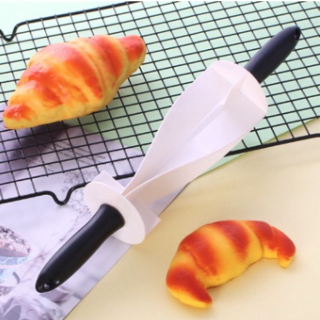 Dụng cụ tạo hình bánh con cua