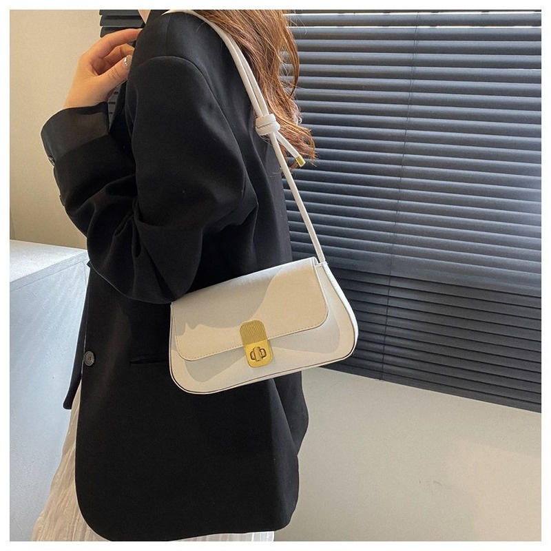 Túi Đeo Chéo Vai Hình Vuông Nhỏ Mẫu Mới 2022 NB00395