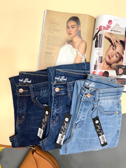 Quần jeans baggy thêu nhẹ mới lưng thun cài cúc Tú tú